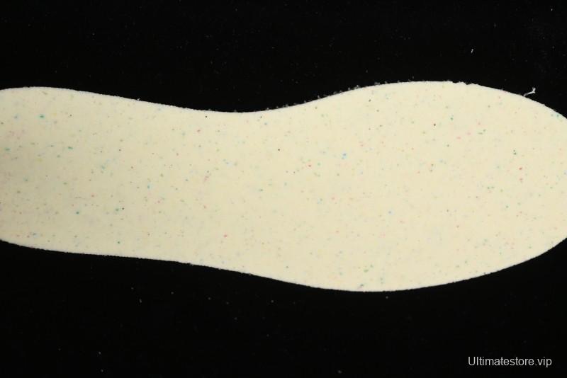 Nike TC 7900 Retro Chunky Dad Shoes with Reflective Swoosh and Cushioned Sole - DD9682-103