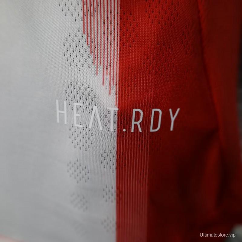 Player Version 25/26 Bayern Munich Home Jersey