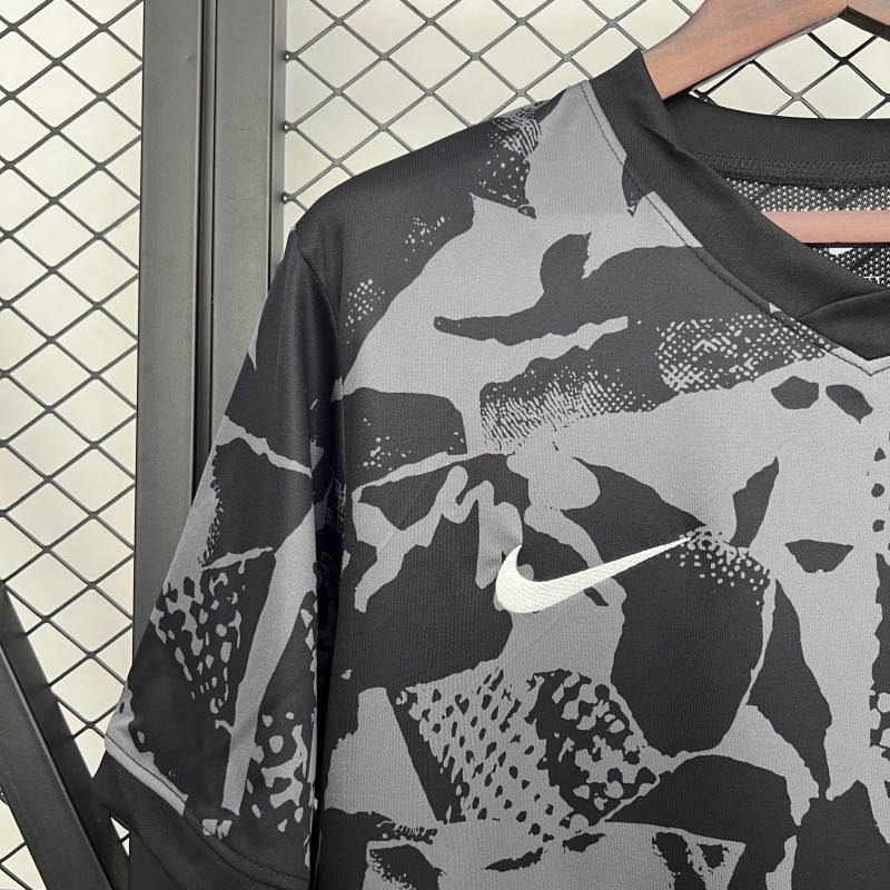 25/26 Sporting Lisbon Grey Pre-Match Jersey