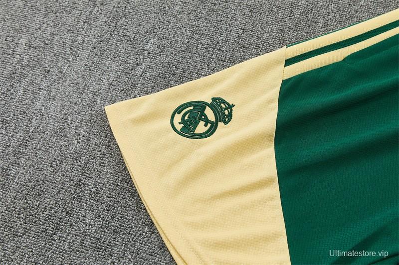 2026 Real Madrid Green & Cream  Short Sleeve+Soccer Shorts