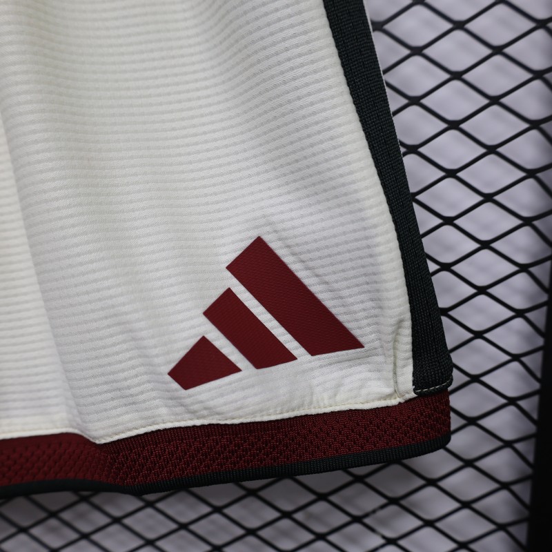 Player Version 26/27 Manchester United Third White Shorts