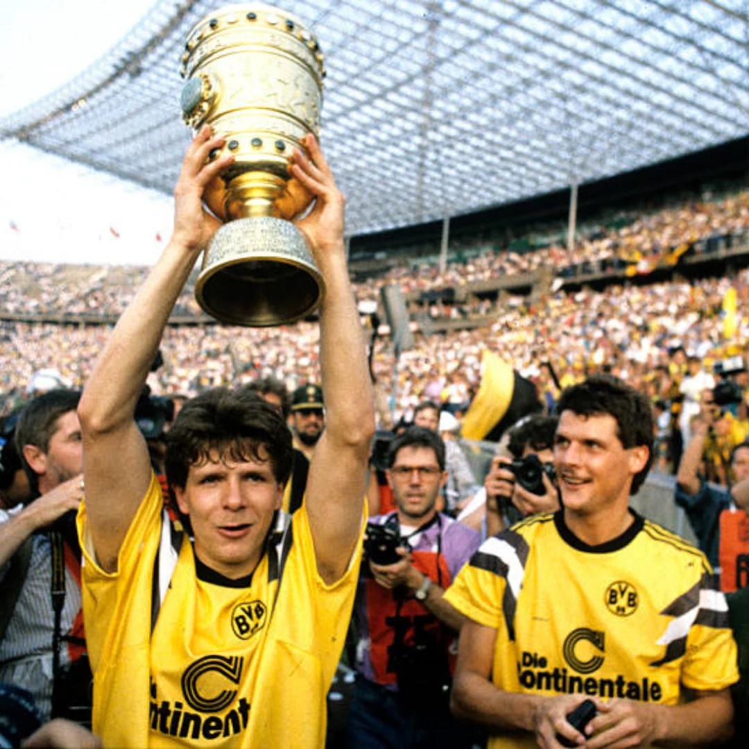 1989 BORUSSIA DORTMUND  DFB POKAL Final Home Jersey
